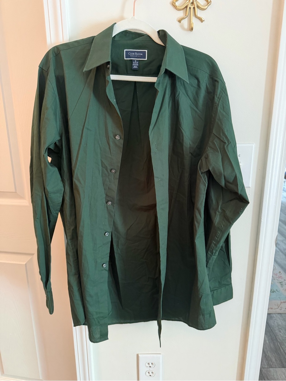 Green Club Room button down